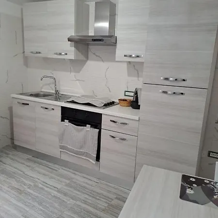 Alojamento de Acomodação e Pequeno-almoço Casa Rosy Lucera