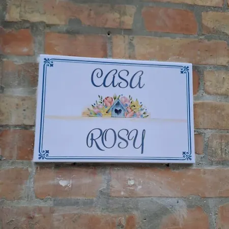 Casa Rosy Bed & Breakfast 4*