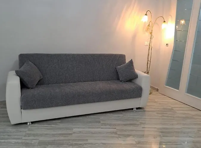 Oda ve Kahvaltı Casa Rosy 4*